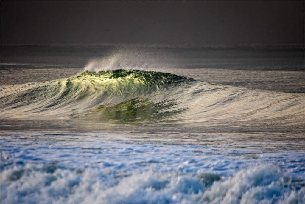 Main image Silver Wave -Venice Beach-